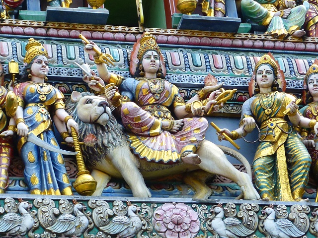 ヒンドゥー教寺院でインド神話の神様を探してみよう シンガポールナビ