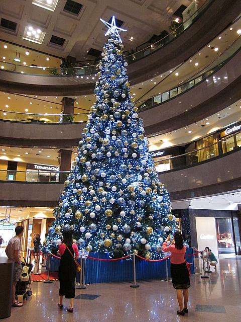 ショッピングセンターのクリスマスデコレーション シンガポールナビ