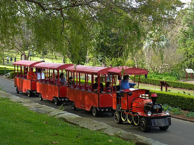 公園内を巡るチューチュートレイン♪ | シドニーナビ