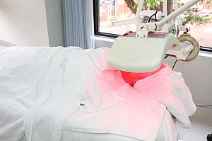 さまざまな機器を駆使して毛穴をお掃除、キレイ度UP！