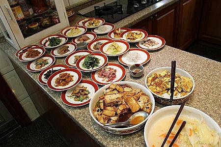 お客さんのために準備された朝ごはん、まさに台湾家庭の朝ごはんはこれ！