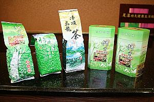 烏龍茶もうっているし
