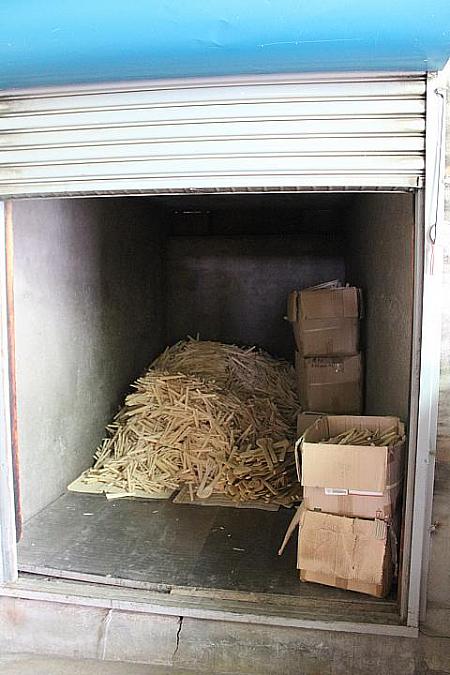 竹の乾燥庫もあり、使用されています