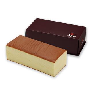 日本高鈣乳酪蛋糕（日本風ハイカルシウムチーズケーキ）240元。食感がソフトで甘さは控えめ。