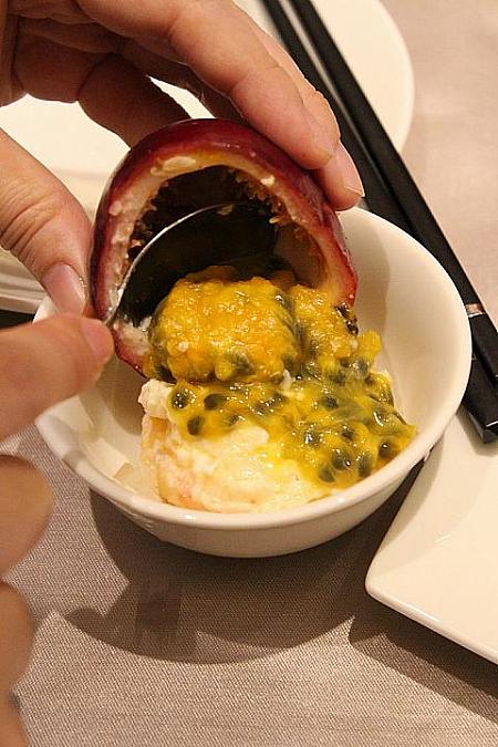 小さなお椀へ入れて食べます！