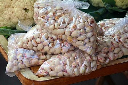 これは美濃名産の鳥蛋豆。