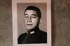 海軍中将、大西瀧次郎「一人、一機、一弾換一艦」を主張した「特攻之父」と書かれていました