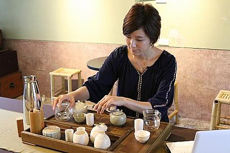 台湾茶の実践レッスンが受けられます