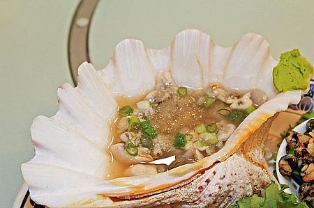 生牡蠣、涼拌珠螺、海香菇など海鮮ばかりの冷盤です