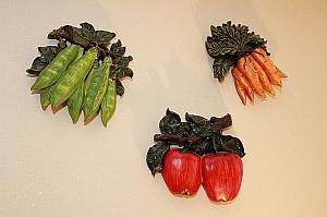 立体的な野菜が壁にかけられているのもキュート！