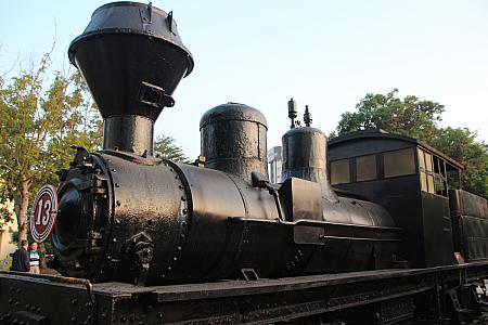 アメリカLima社が1910年に製造した「SL-13蒸気火車」。「1」から番号が始まっています