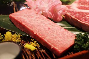 焼き肉用の日本和牛。3種類の中で一番サシが細かい！