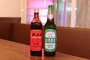 日本の居酒屋のような品揃え＋台湾ならではのお酒も♪