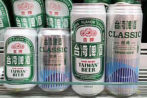 みんな大好き王道の台湾ビールはビッグサイズもあるーー！