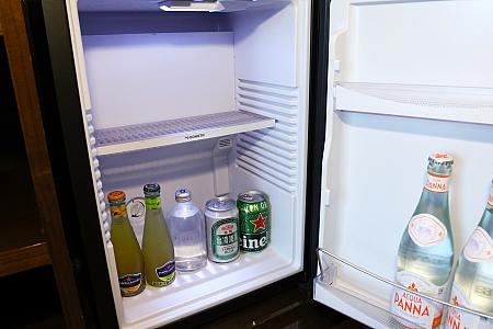冷蔵庫の中は全てフリードリンク。ビールまで♪