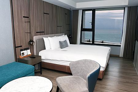 Executive Deluxe King Room With Ocean View