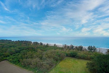 Executive Deluxe King Room With Ocean View