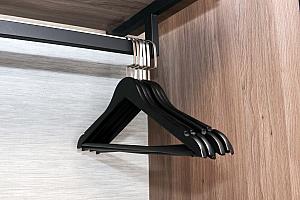 クローゼットはオープンタイプ