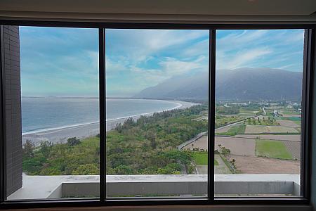 リビングの窓からも絶景！