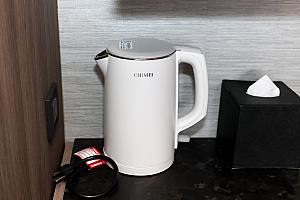 お湯なら電子ケトルに直接水を汲んでも？