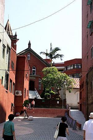 これが、台湾一古い長老教会「淡水教会」ですよ