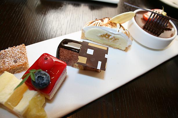 じゃじゃーん！ナビ試食することができました♪繊細な感じがいかにも日本のスイーツって感じ＾＾