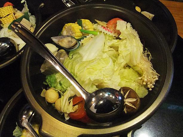 食べ放題で、結構人が入ってるみたいですよ。鍋も、