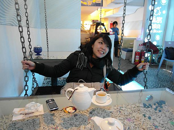 この自由な感じが台湾らしくて好き☆この台湾っぽいカフェは西門でよく見かけますよ～！しかも夜遅くまで開いているのが嬉しい☆