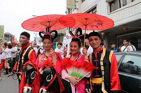 福建泉州からのグループは踊りがパワフルで、表情も豊か！見る者を楽しませてくれます、乞うご期待！