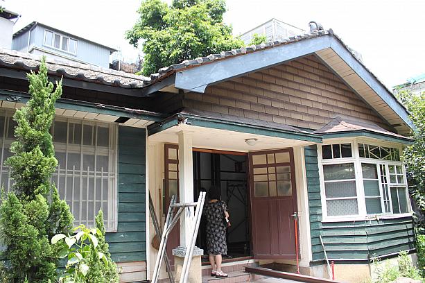 少し歩いていると保存状態がとても良い日本式家屋に出会いました