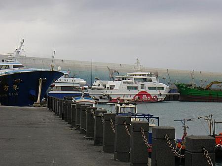 富岡漁港。
