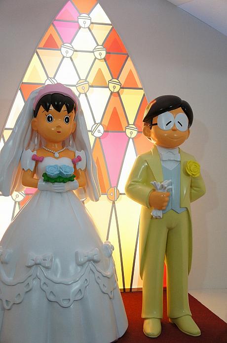 のび太としずかちゃんの結婚式やタイムマシーンゾーンを抜けると・・・