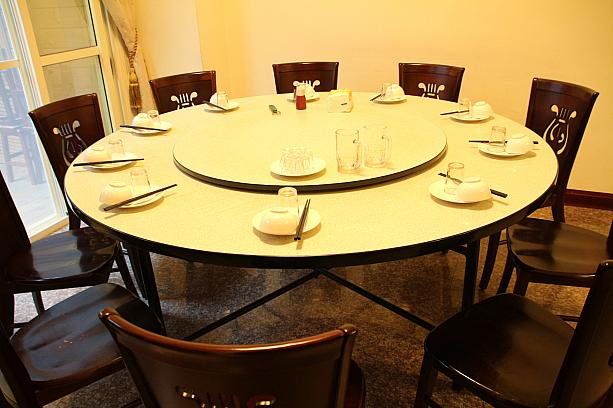 馬祖の食事スタイルは、大勢で円卓を囲む昔ながらのものなので、個人旅行の方はどのように注文できるか事前にレストランに確認が必要です