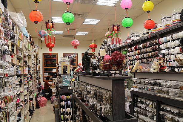 台北一の布市場、永楽市場の周辺には手芸のお店がいっぱい！