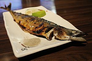 【鹽烤鯖魚】塩加減が最高！日本で食べるさばと遜色ありません