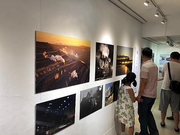 展示されている作品は全43作品。台湾だけでなく、日本、ドイツ、中国などで撮影された写真が展示されています。