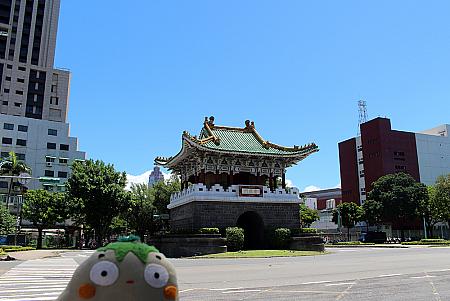 昔台北は城壁都市だったんだなぁ～と、台湾の歴史に触れたところで、西門の街でしばしの休憩。