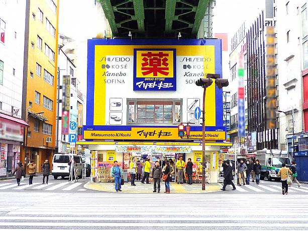 10月には黄色い看板でお馴染みのドラッグストア「マツモトキヨシ」がオープンします。台湾在住の日本人からすれば、飲みなれた薬が手に入りやすくなるかもしれません。