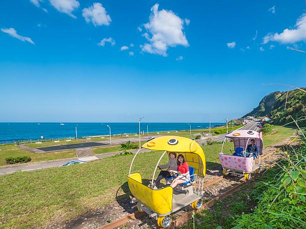 八斗子駅をはじめとする北海岸は、山が迫る湾曲した海岸線の風景が美しいとして台湾人に人気のスポットです。位置的には基隆と九份の中間地点といったところでしょうか。