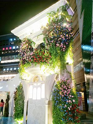 夢時代は台北の統一時代百貨と同じくミラノをテーマにしたクリスマス！