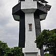 さらに10分ほど歩いてたどり着いた灯台！1980年に建設され、台湾で初めて太陽光発電を使って光る灯台なんだそう。ここまでやってくると達成感があります。