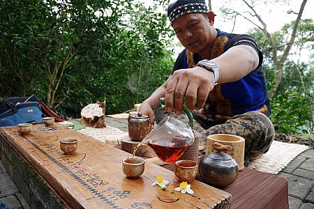 高雄の山間部で台湾在来種のお茶に出合ってきました～！ 在来種のお茶 野生茶 ブヌン族 桃源郷 烏龍茶紅茶