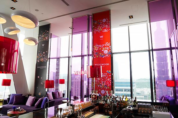 昨年「ほっと台北」のコーナーで紹介したところ、とても好評だったW台北31階の展望バー「紫艷酒吧」のアフタヌーンティー。実は2020年1月から新たなコンセプトで内容を刷新しました。