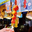 もうひとつのオススメは「糖葫蘆」！台湾だとイチゴ飴が手ごろなお値段で食べられるのがいいんですよね～♪
