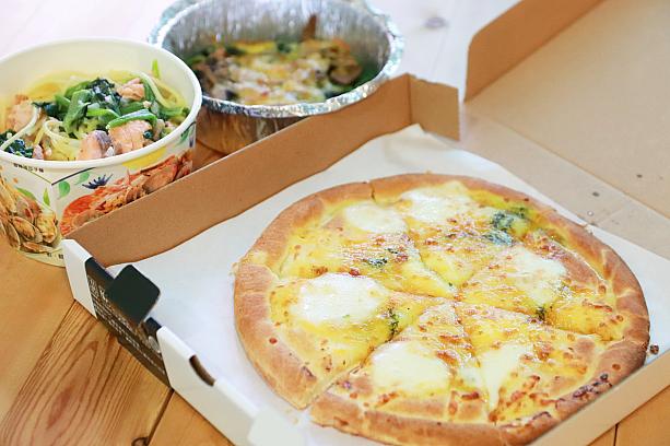 3食外食ということも多かったナビにとって、外食できないって超ストレス～！てなわけで、毎週のように行っていた「サイゼリヤ」のテイクアウトをしてみました！