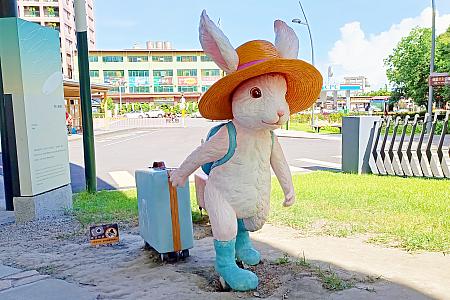 そうそう、ここへ誘ってくれたウサギさんたちは、台湾の絵本作家・幾米作のインスタレーション作品でした。公園内には全部で29匹のウサギがいるんだとか。探してみて～！