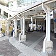 高鐵「左営」駅とMRT(高雄メトロ)「左営」駅が連絡するエスカレーター前にバスターミナルがあります