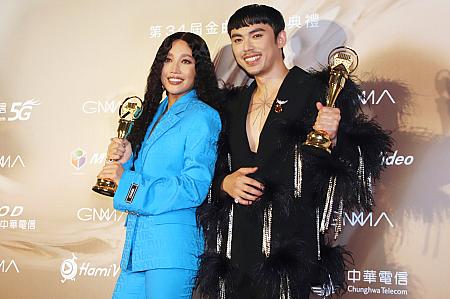 『最優秀中国語歌女性手賞』A-Lin & 『最優秀中国語歌男性手賞』HUSH