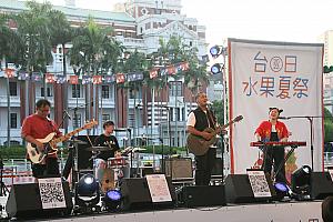 日本人と台湾原住民のバンド・Kanit卡尼特樂團