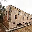現れたのが、澎湖県指定の古跡「西嶼弾薬本庫」です。日本統治時代に澎湖島に作られた4大弾薬庫の内の1つで、砲台への弾薬供給や火薬の保管をおこなっていた施設でした。